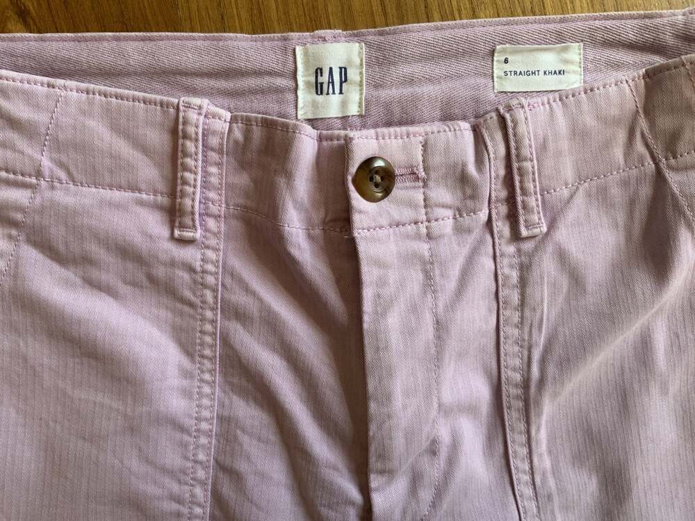 GAP Women’s Size 6 Straight Khaki Pants Pink Lilac Utility Pockets Raw Hem